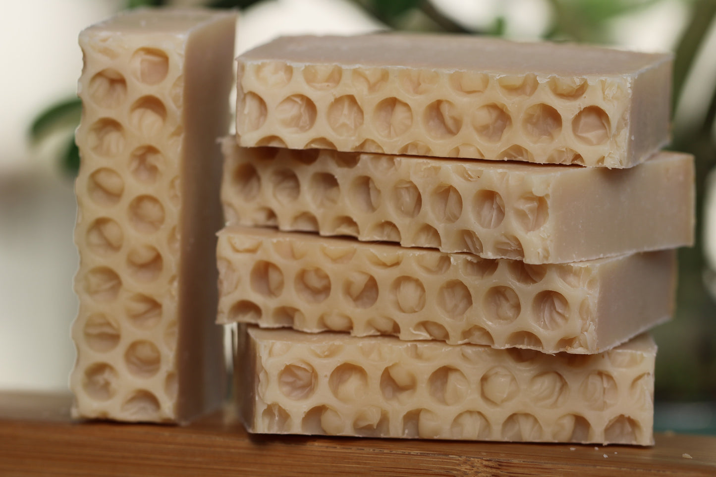 Honeycomb Oatmeal, Goat's Milk & Honey Soap